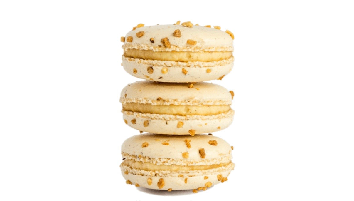 Hazelnut Brittle French Macaron - 7ct