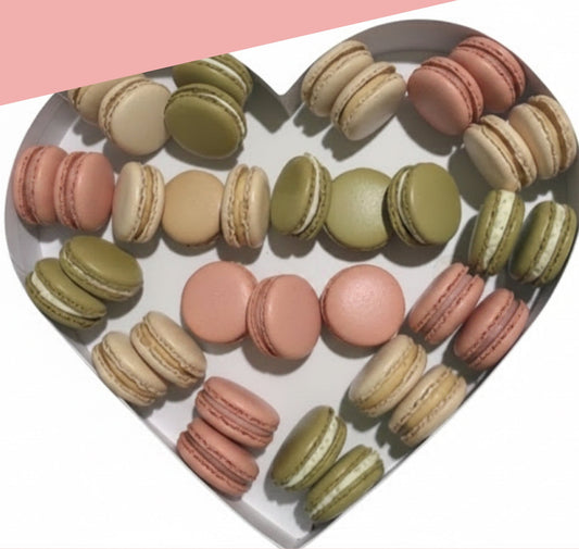 35 macarons + 12" white letter/heart/number box